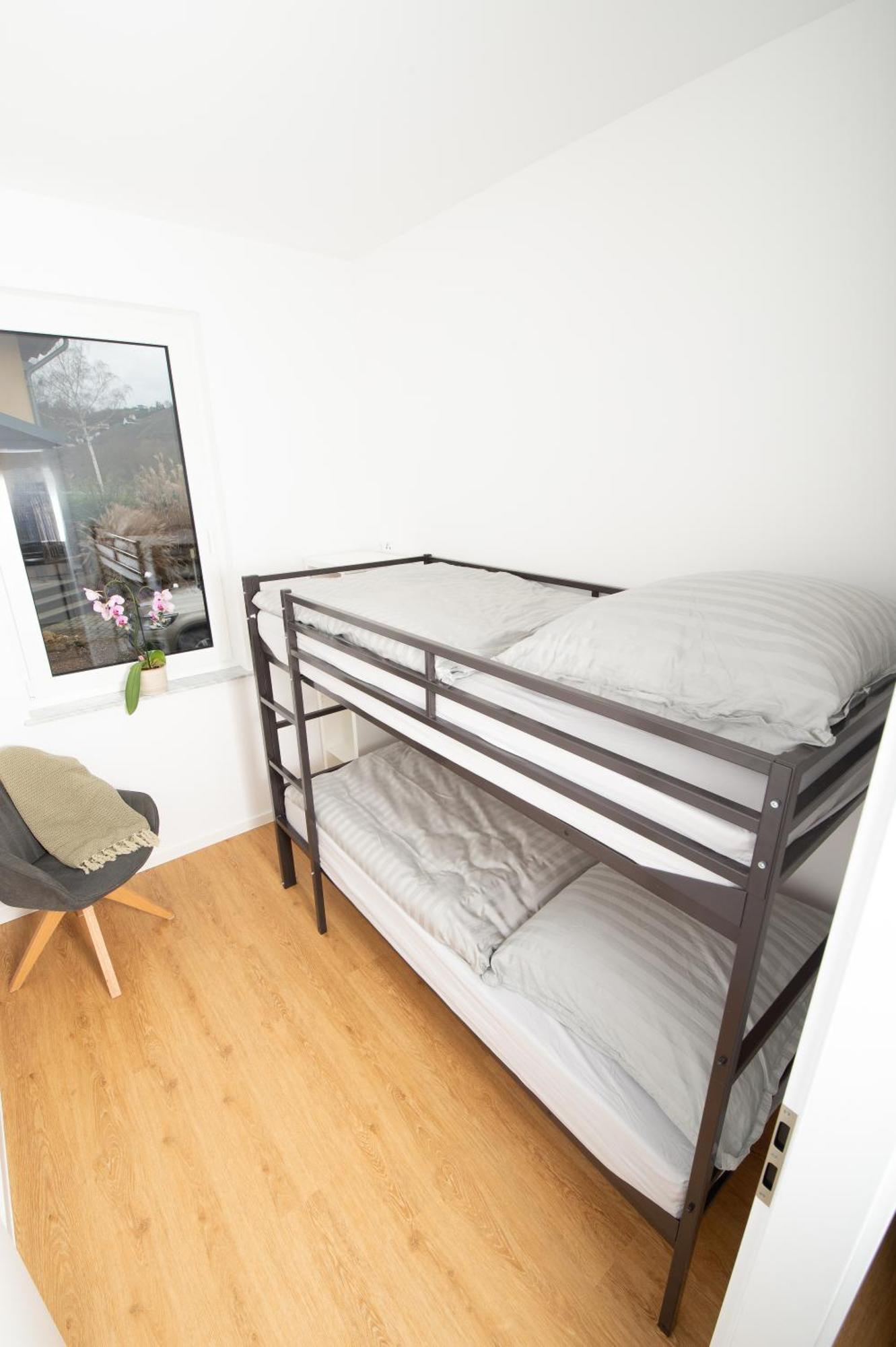 Apartment Weingut Dr Hermann I Erden Luaran gambar
